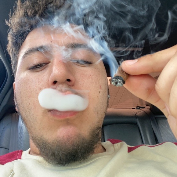 Meet your Posher, David - Picture 1 of 1